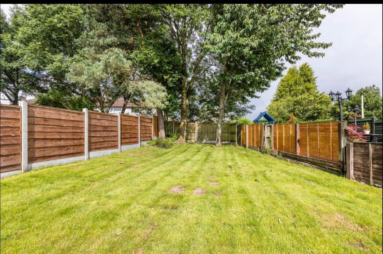 Entire Charming 5-Bed House In Darwen Blackburn Bb1 Free Parking Roadside Rishton Zewnętrze zdjęcie