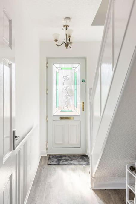 Entire Charming 5-Bed House In Darwen Blackburn Bb1 Free Parking Roadside Rishton Zewnętrze zdjęcie